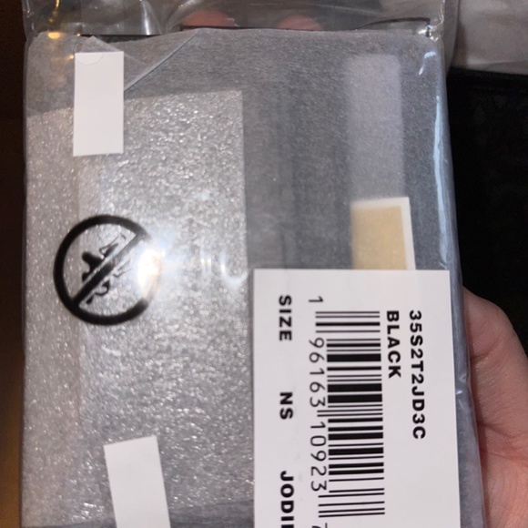 Michael Kors purse and wallet - Picture 5 of 6